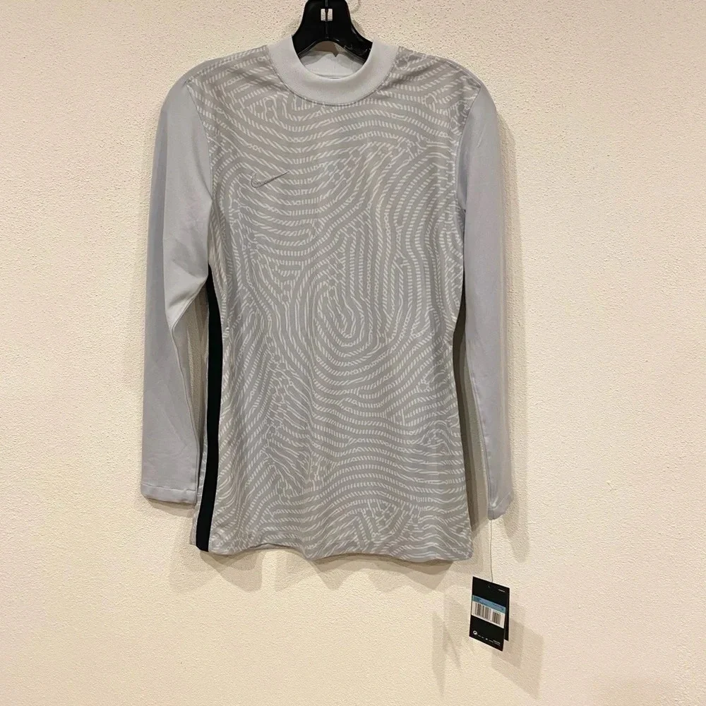 NWT Nike Women's Gardien III Team Goalkeeper Jersey Size Medium